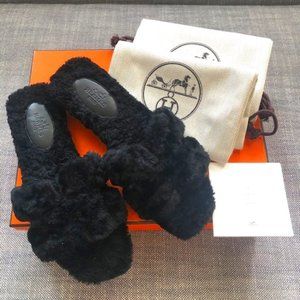 NEW Hermes Oran Teddy Bear Sandals in Black 36